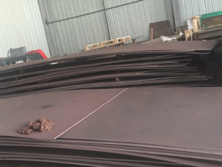 新城街道NM600 耐磨板